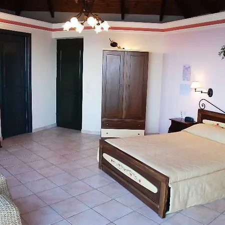 Harmony 4*